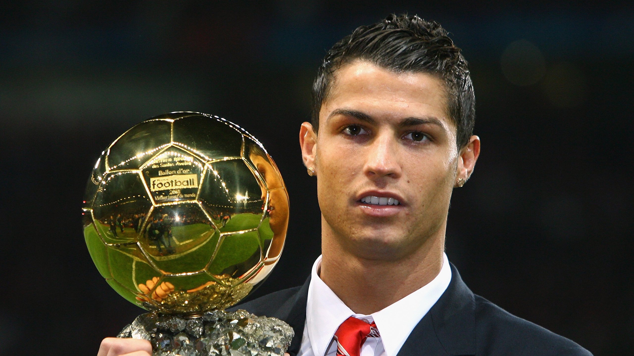 九游娱乐在线官网-欧冠劲旅的幕后操作，豪门都在布局什么？，欧洲劲旅有哪些球队